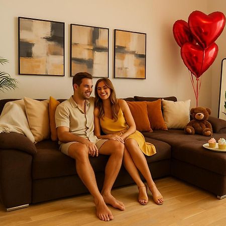 Amalia - Quiet 1Br Apartment With Parking & Wi-Fi Букурещ Екстериор снимка