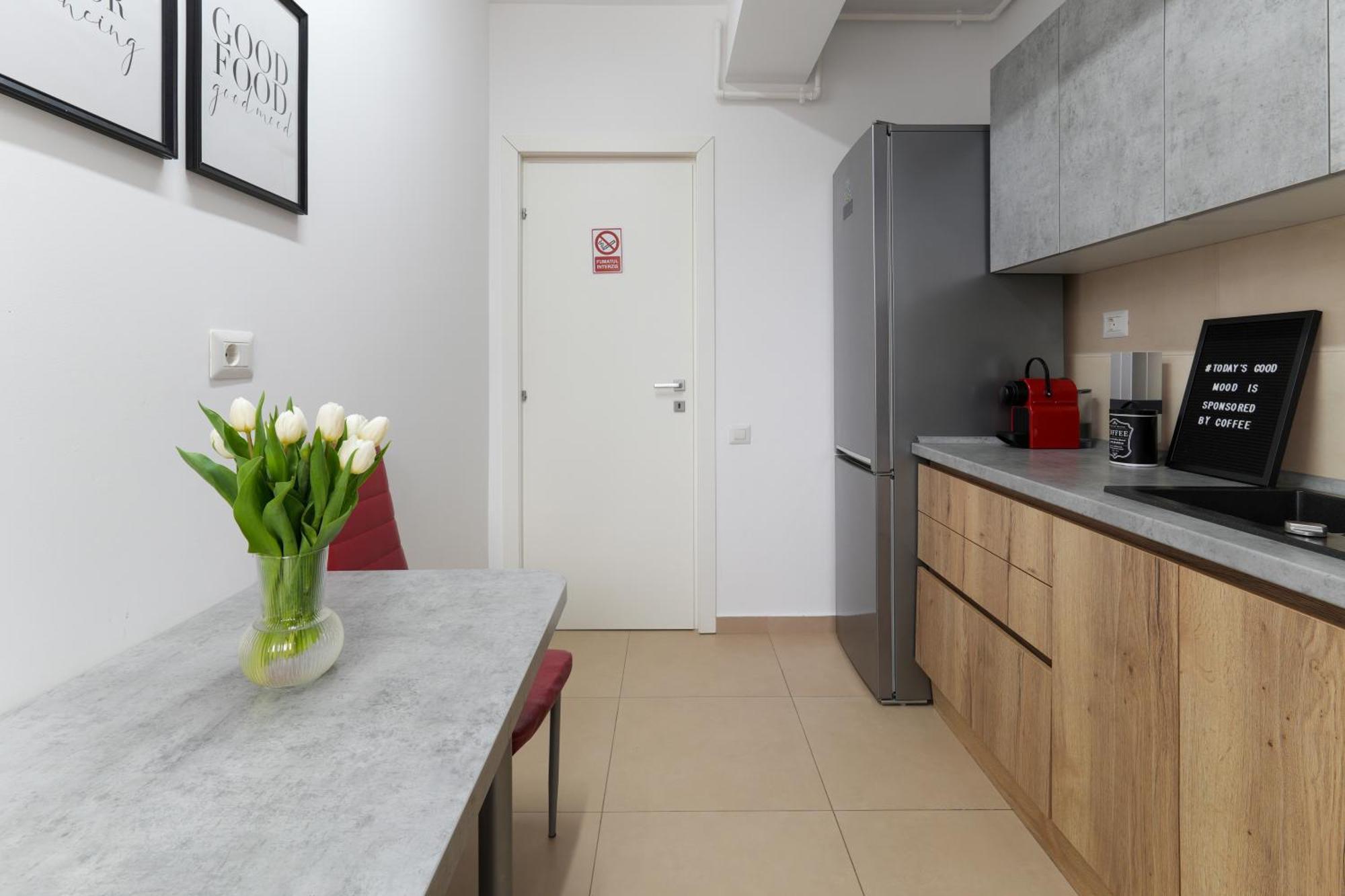 Amalia - Quiet 1Br Apartment With Parking & Wi-Fi Букурещ Екстериор снимка